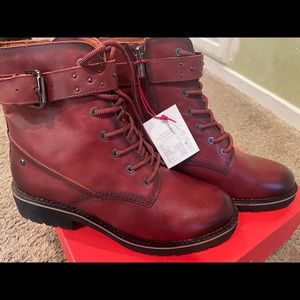 Pikolinos Size 9(40) Reddish/Burgendy Boot Brand New with tags